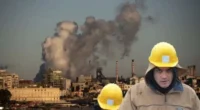 Facciano le trattative che vogliono, cambino a piacimento proprietà e azionisti: gli operai non si toccano, nessun licenziamento né mascherato, né incentivato, altro che “sfoltire l’organico in modo indolore” proposto da quattro sindacalisti venduti. Abbiamo già dato nel 2018.