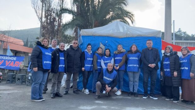 Le dichiarazioni della delegata operaia Sinem Kaya valgono per tutti gli operai che in ogni parte del mondo difendono i loro interessi contro quelli dei padroni e non si fermano davanti a nessun sacrificio che la lotta richiede.