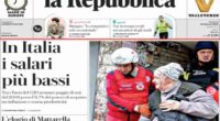 Dalla grande stampa ai telegiornali non si parla d’altro che della caduta dei salari in Italia. Quello che non si dice è che sono i padroni a tenerli bassi per i loro guadagni, quello che non si dice è che i dirigenti sindacali hanno accettato di contenere le richieste salariali. Quello che nessuno vuole: una vera ondata di scioperi per recuperare aumenti di salario reali. Ma questa è l’unica possibilità. 