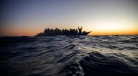 Sono stati i cadaveri che il mare a restituito a Lampedusa a far conoscere un nuovo naufragio tenuto nascosto. E’ la nuova linea del governo sull’emigrazione.